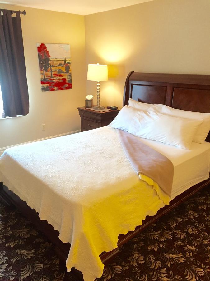 The Queen'S Inn Picton Bagian luar foto